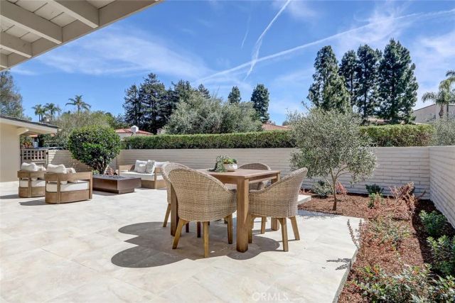 1500 Via Arco, Palos Verdes Estates, CA 90274