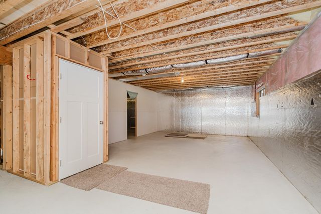 469 Roundhouse Street, Shakopee, MN 55379