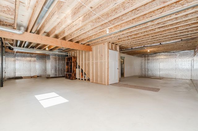 469 Roundhouse Street, Shakopee, MN 55379