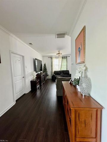 4080 Trenwith LN, Virginia Beach, VA 23456