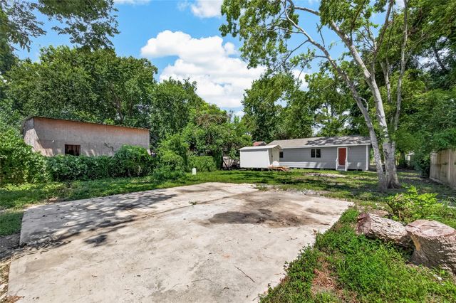 1089 Conklin Street, Houston, TX 77088