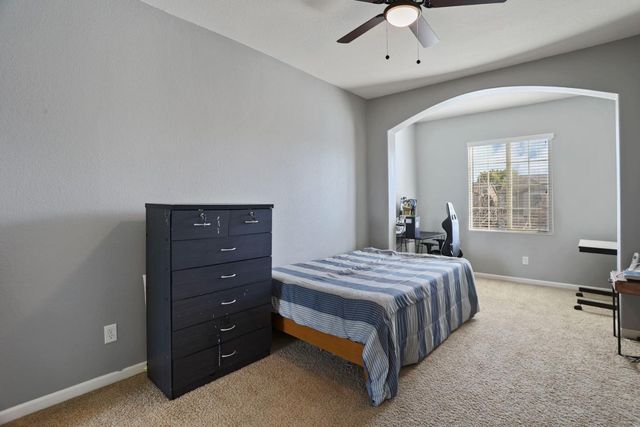 1047 Lindo Ct, Manteca, CA 95337