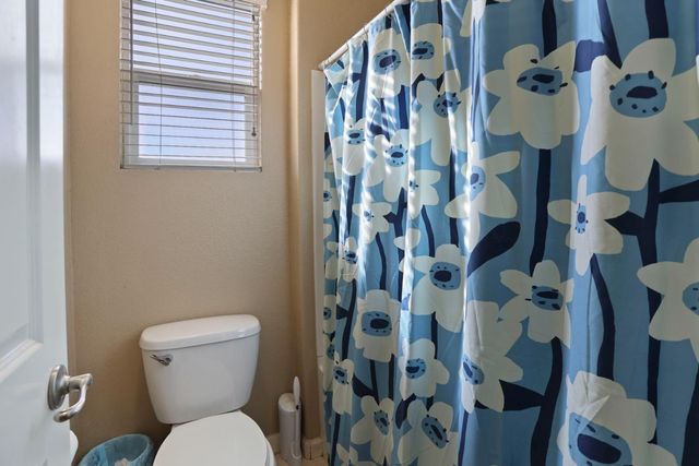 1047 Lindo Ct, Manteca, CA 95337