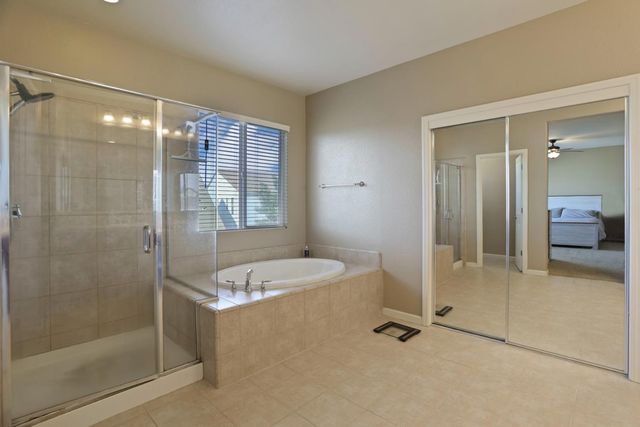 1047 Lindo Ct, Manteca, CA 95337