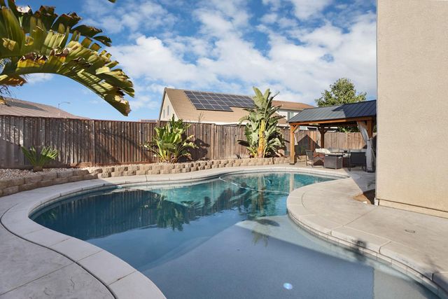 1047 Lindo Ct, Manteca, CA 95337