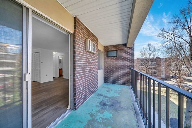 66 Main St 47A, Stoneham, MA 02180