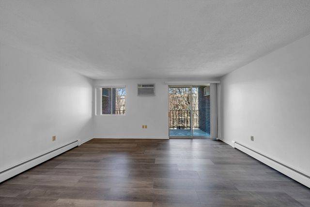 66 Main St 47A, Stoneham, MA 02180