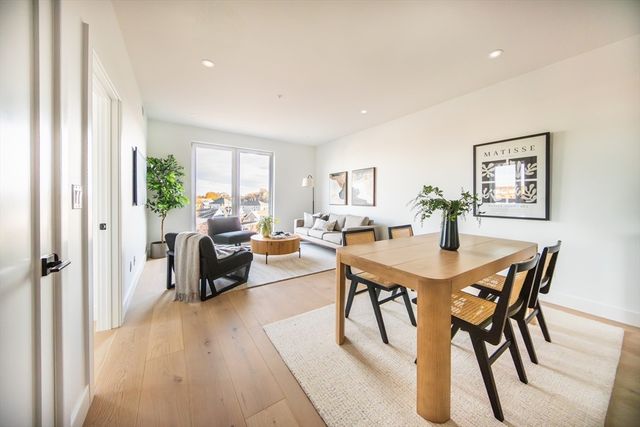 66 Mcgrath 205, Quincy, MA 02169