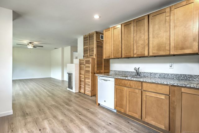 54 Kondracki Lane, Wallingford, CT 06492