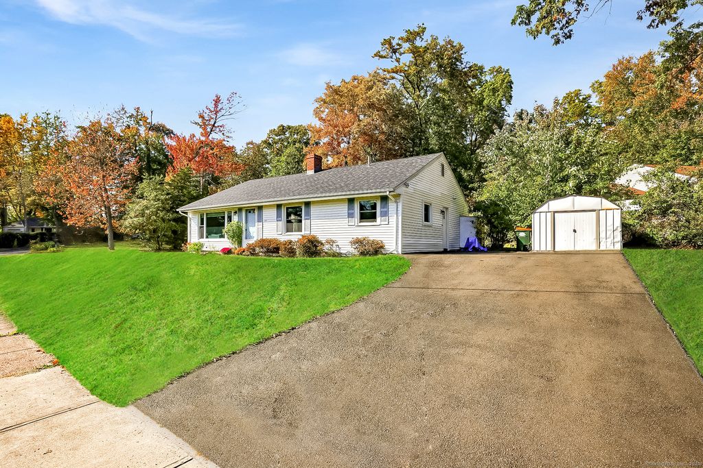 54 Kondracki Lane, Wallingford, CT 06492