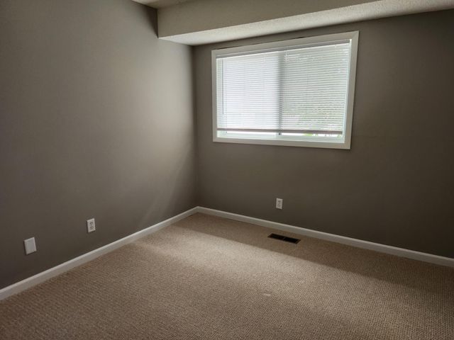 4444 Woodgate Court, Eagan, MN 55122
