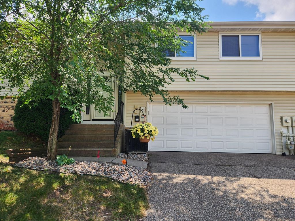 4444 Woodgate Court, Eagan, MN 55122 — photo 2