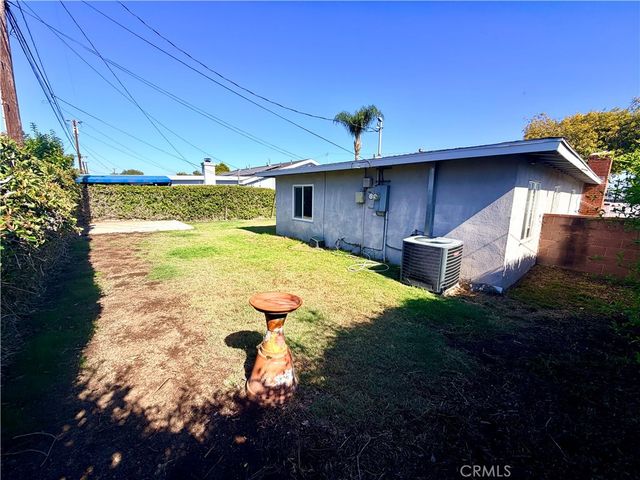 6350 E Barbanell, Long Beach, CA 90815