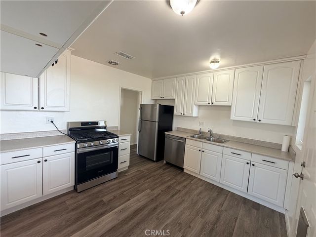 6350 E Barbanell, Long Beach, CA 90815