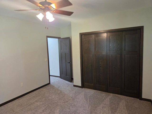 763 Coyote Ct Court, Deerfield, WI 53531