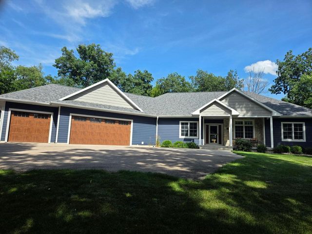 763 Coyote Ct Court, Deerfield, WI 53531