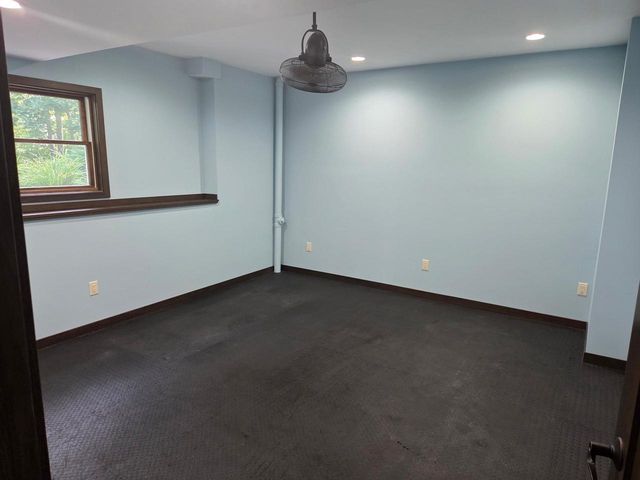 763 Coyote Ct Court, Deerfield, WI 53531