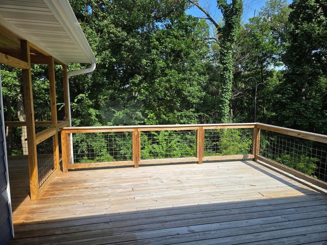 763 Coyote Ct Court, Deerfield, WI 53531