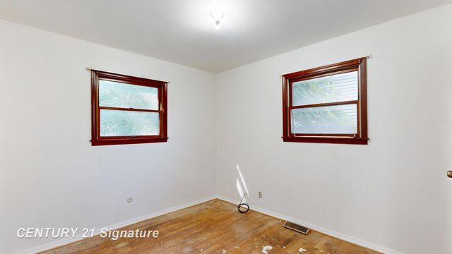 3303 W Lyndon Avenue, Mt Morris, MI 48504