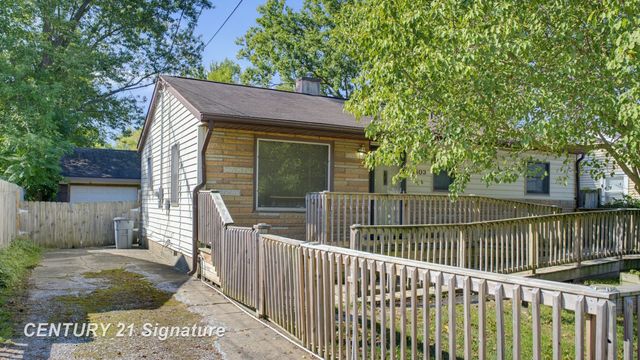 3303 W Lyndon Avenue, Mt Morris, MI 48504