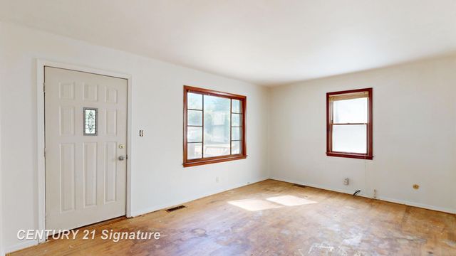 3303 W Lyndon Avenue, Mt Morris, MI 48504