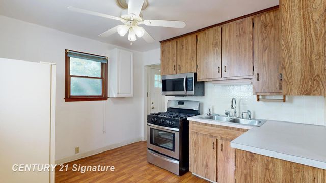 3303 W Lyndon Avenue, Mt Morris, MI 48504