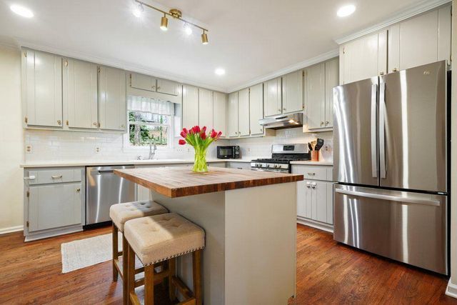 2922 Cobb Street, Marietta, GA 30068