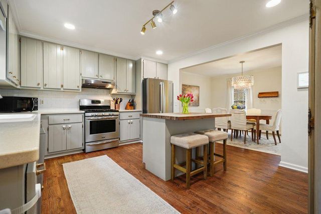 2922 Cobb Street, Marietta, GA 30068