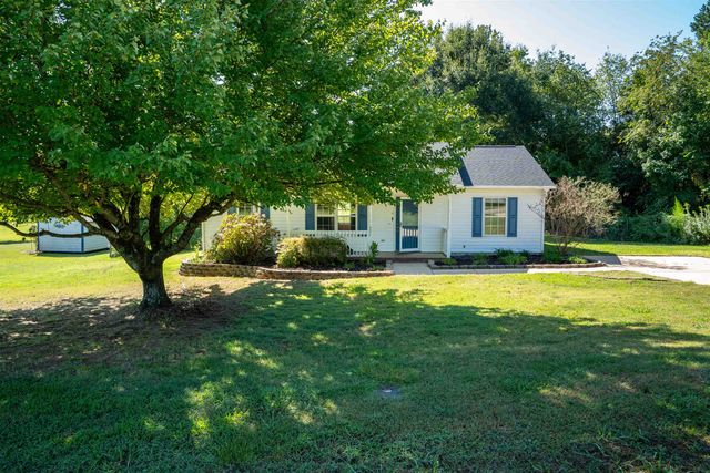 571 Burnetts Road, Chesnee, SC 29323