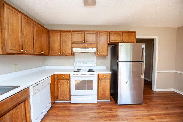 571 Burnetts Road, Chesnee, SC 29323