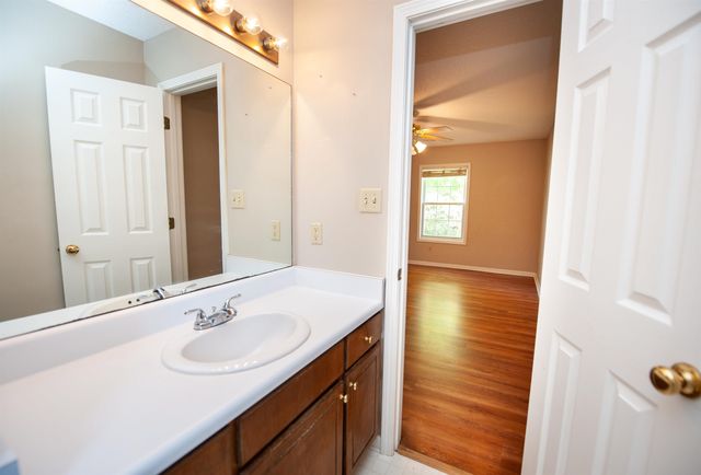 571 Burnetts Road, Chesnee, SC 29323