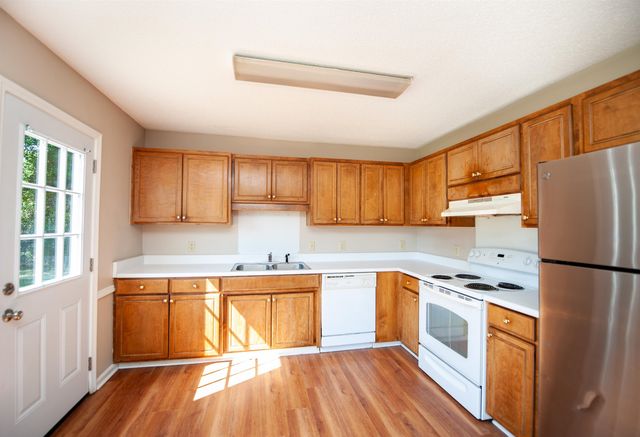 571 Burnetts Road, Chesnee, SC 29323