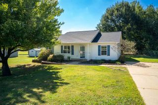 571 Burnetts Road, Chesnee, SC 29323
