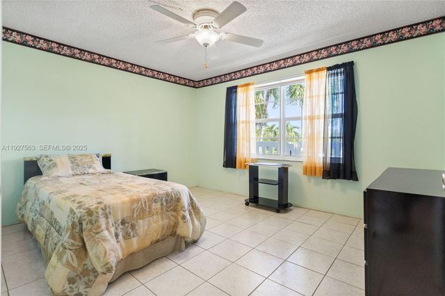 190 SE 5th Ave 202, Dania Beach, FL 33004