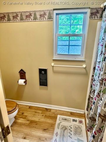 5102 Country Squire Lane, Charleston, WV 25313