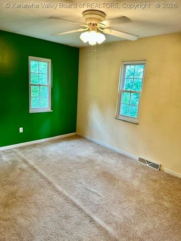 5102 Country Squire Lane, Charleston, WV 25313