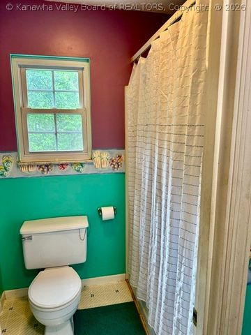5102 Country Squire Lane, Charleston, WV 25313