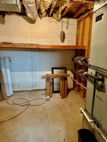 5102 Country Squire Lane, Charleston, WV 25313