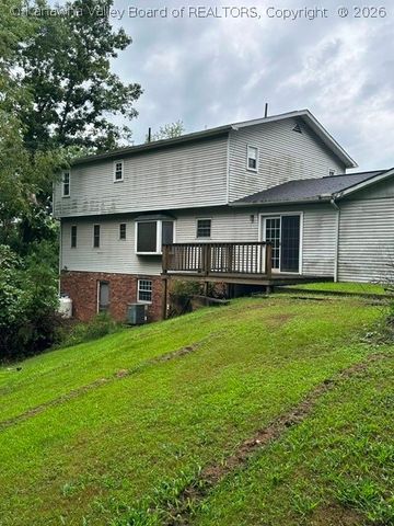5102 Country Squire Lane, Charleston, WV 25313