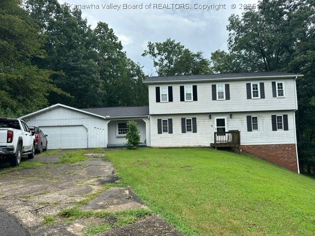 5102 Country Squire Lane, Charleston, WV 25313