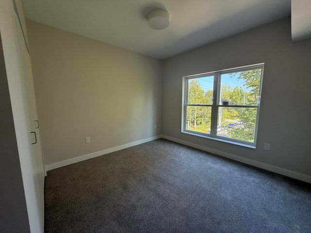 2645 Burton Road Bld 4, Ann Arbor, MI 48104