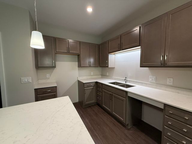 2645 Burton Road Bld 4, Ann Arbor, MI 48104