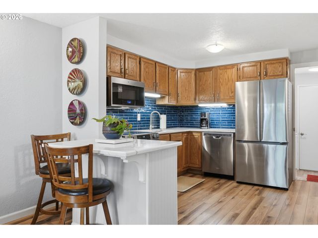 1326 QUAKER St, Eugene, OR 97402