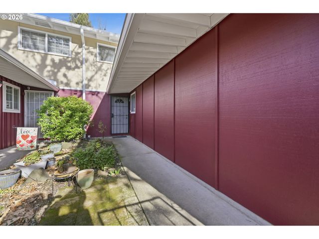 1326 QUAKER St, Eugene, OR 97402