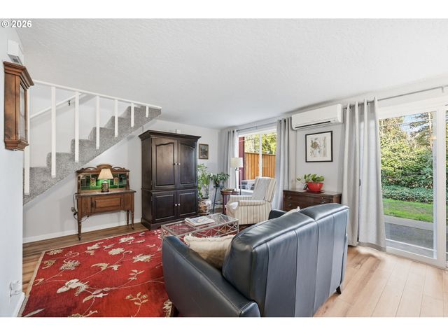 1326 QUAKER St, Eugene, OR 97402