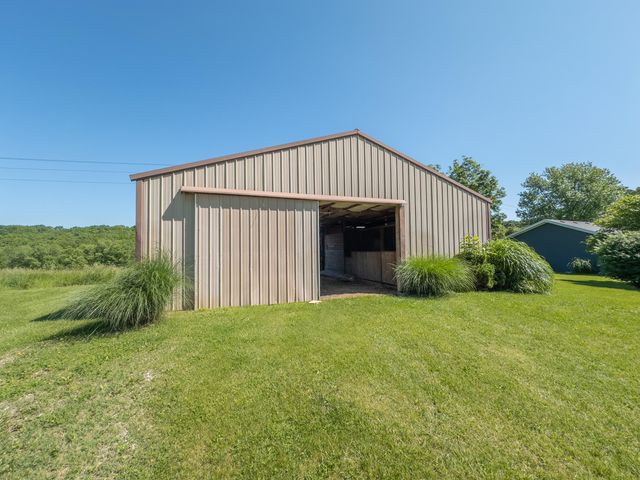 4095 Bell Springs Road, Marshfield, MO 65706