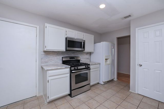 3803 Oak Lace Drive, Spring, TX 77389