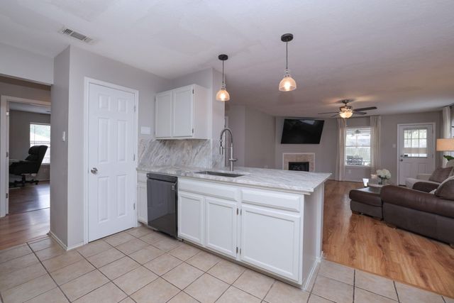 3803 Oak Lace Drive, Spring, TX 77389