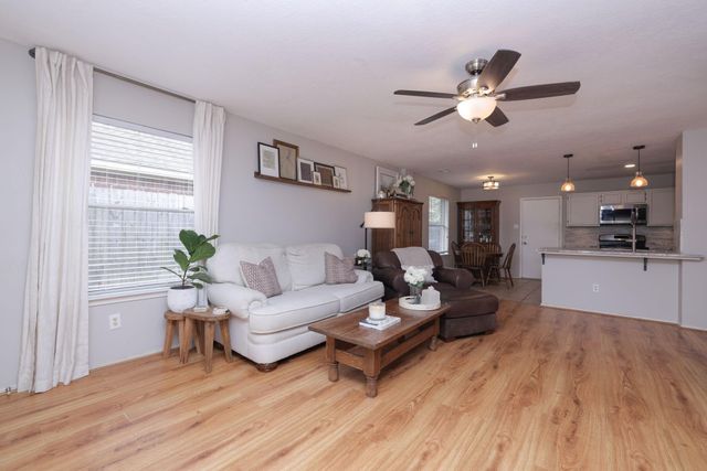 3803 Oak Lace Drive, Spring, TX 77389