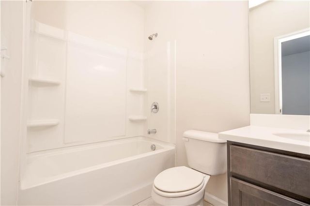 130 Crest Brooke Drive, Canton, GA 30115